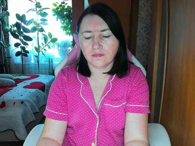 Tatka18111 webcam