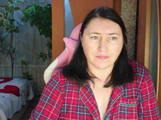 Tatka18111 webcam