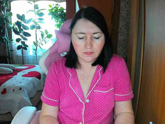 Tatka18111 webcam