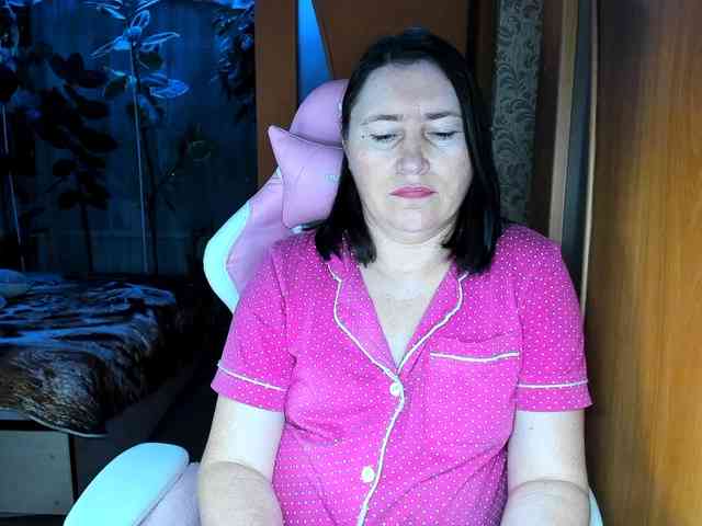 Tatka18111 webcam