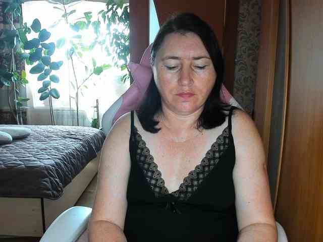 Lola18111 Lola18111