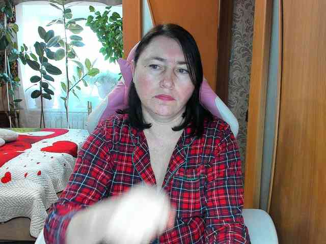 Lola18111