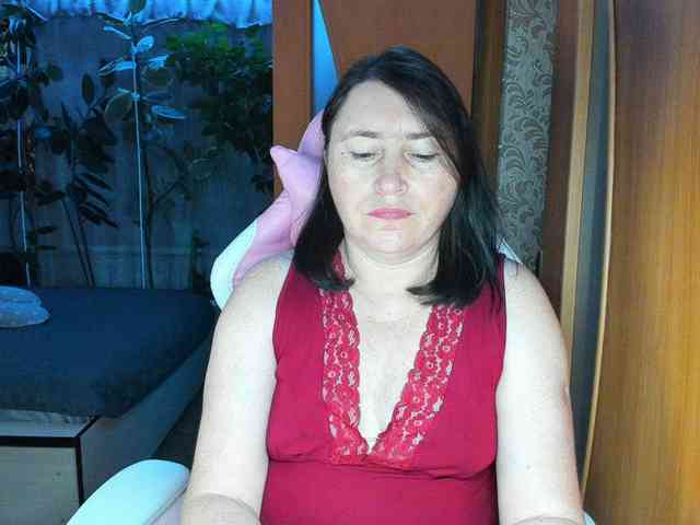 Tatka18111 webcam
