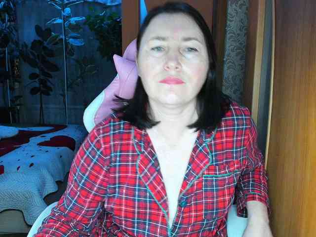 Tatka18111 webcam
