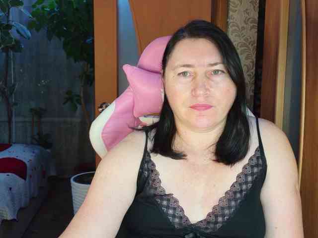 Lola18111
