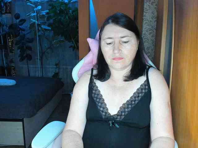 Tatka18111 webcam
