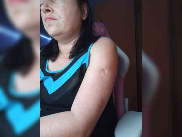 Tatka18111 webcam