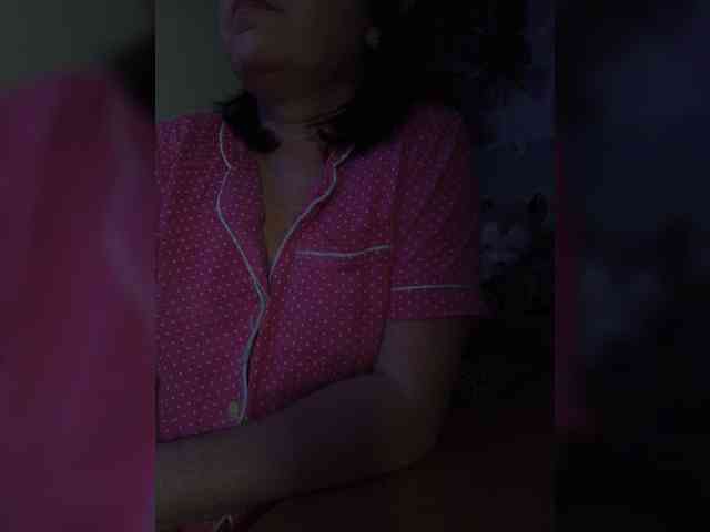 Tatka18111 webcam