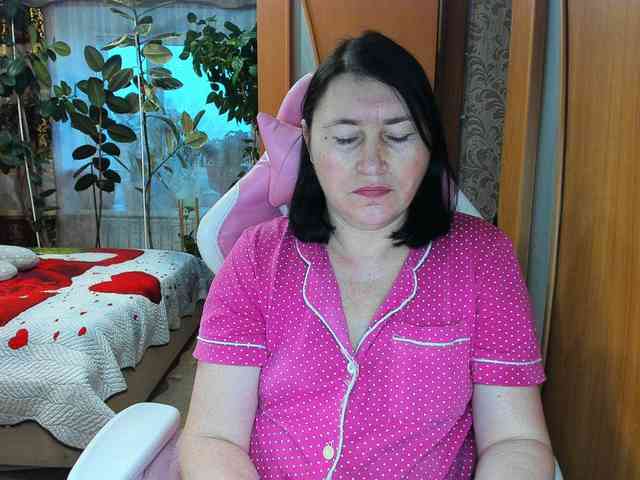 Tatka18111 webcam