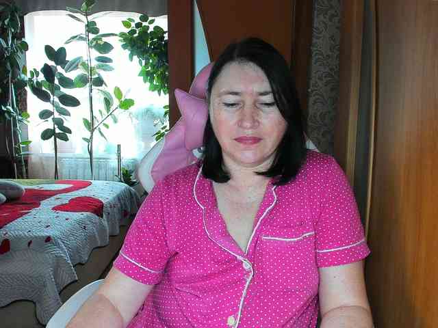 Tatka18111 webcam
