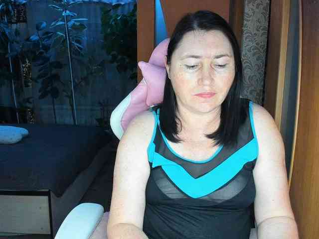 Tatka18111 webcam