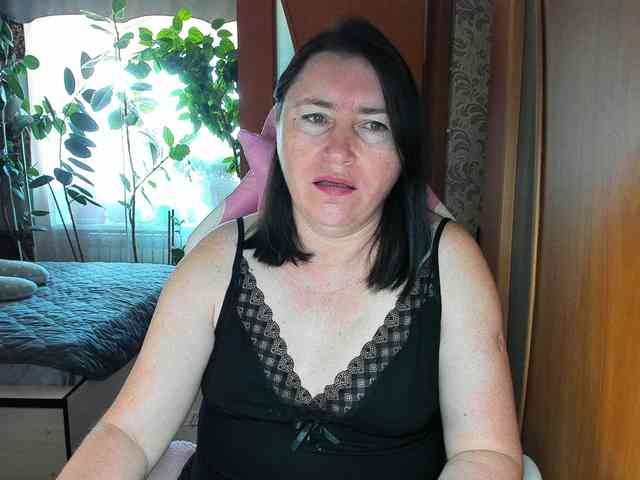 Tatka18111 webcam