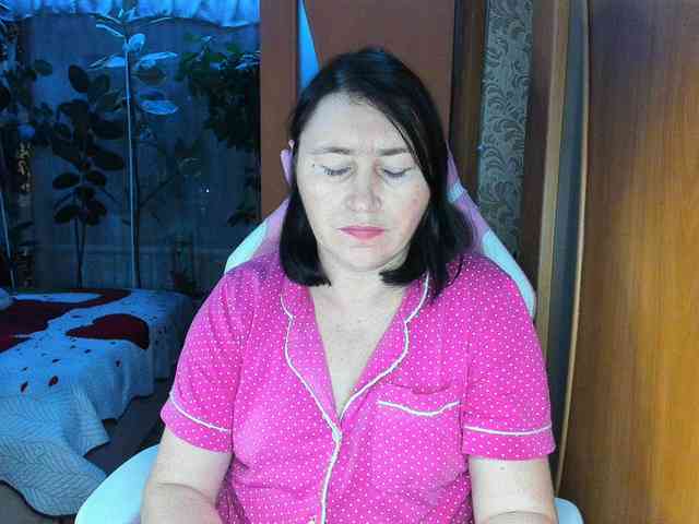 Tatka18111 webcam