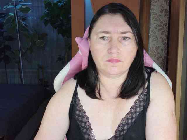 Lola18111