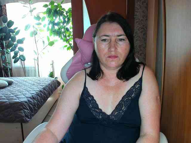 Tatka18111 webcam