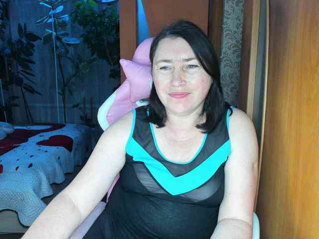 Tatka18111 webcam