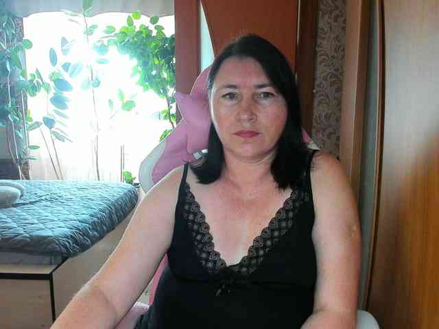 Tatka18111 webcam