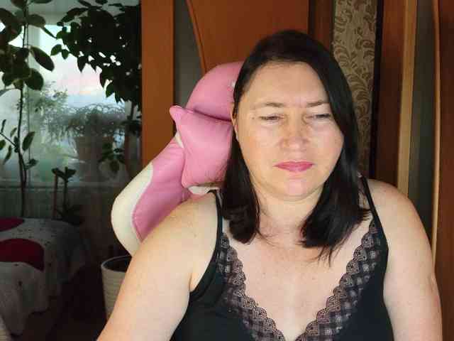 Tatka18111 webcam