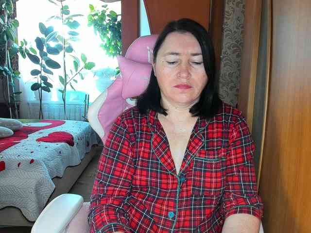 Tatka18111 webcam