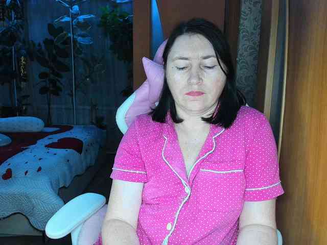 Tatka18111 webcam