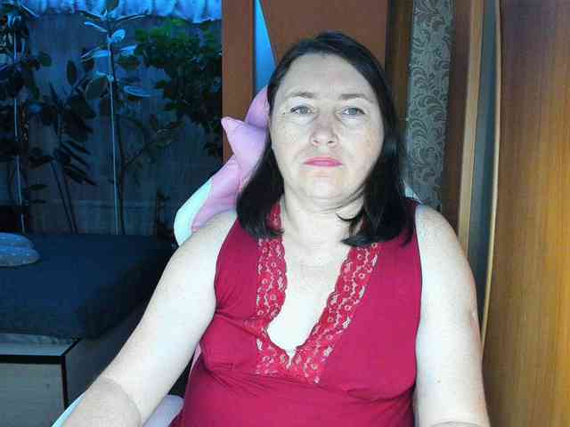 Tatka18111 webcam