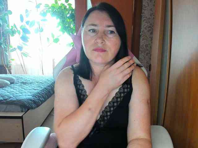 Tatka18111 webcam