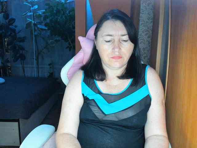 Tatka18111 webcam