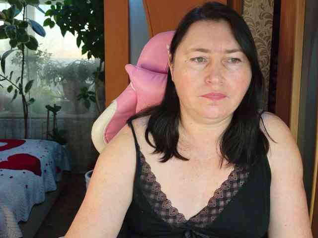Lola18111
