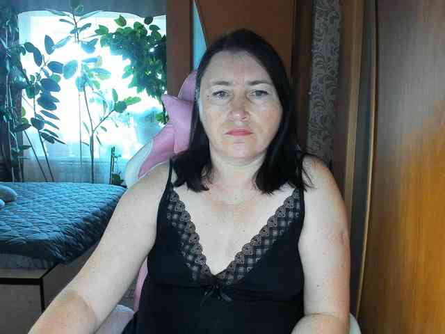 Lola18111