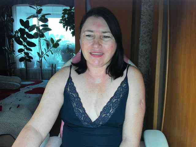 Tatka18111 webcam