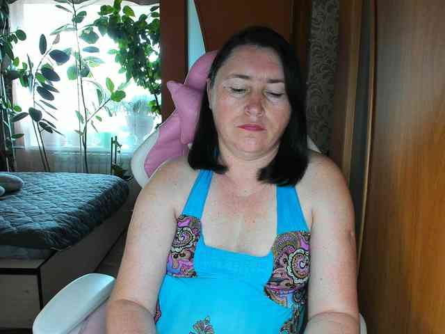 Lola18111