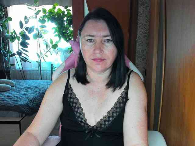 Tatka18111 webcam
