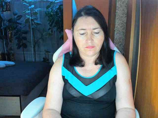 Tatka18111 webcam