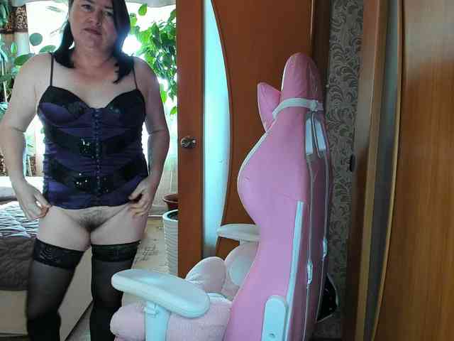 Tatka18111 webcam