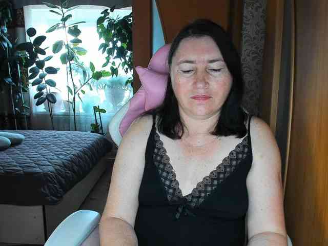 Lola18111