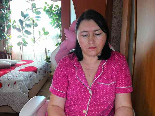 Tatka18111 webcam