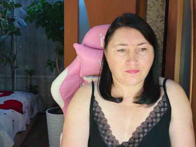 Tatka18111 webcam