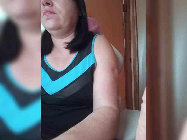 Tatka18111 webcam