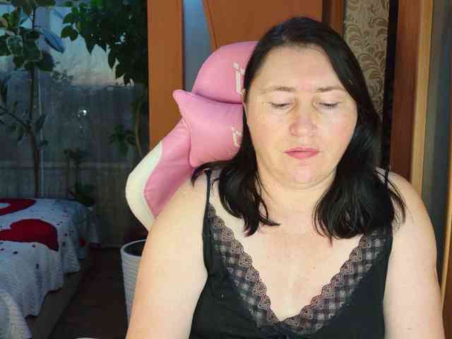 Lola18111 Lola18111