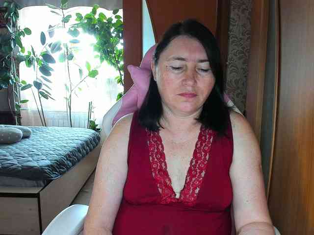Tatka18111 webcam