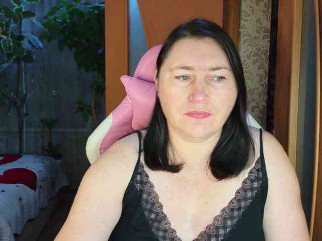 Lola18111's webcam live show