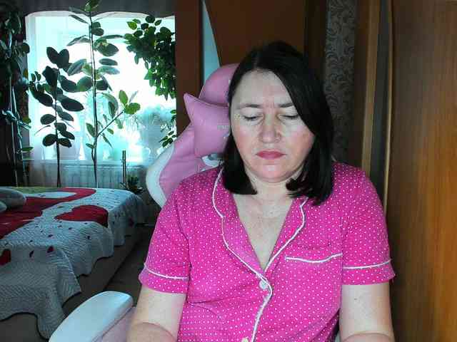 Tatka18111 webcam