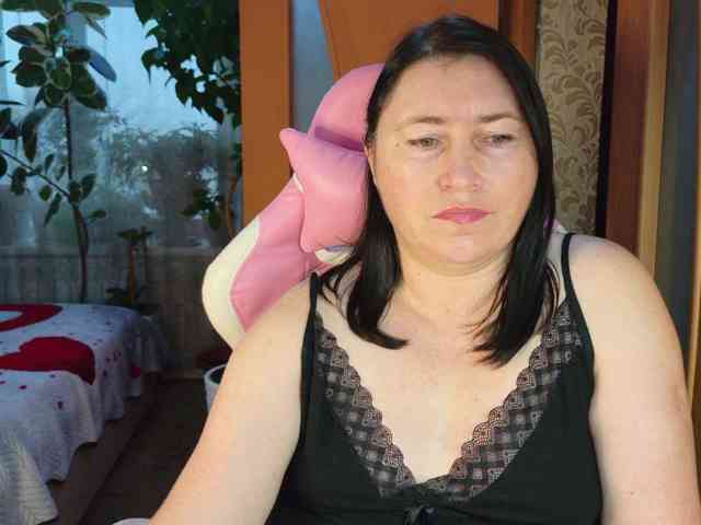Tatka18111 webcam