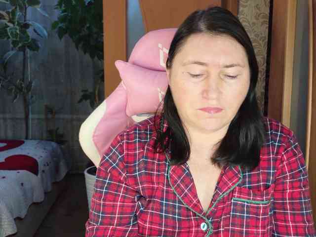 Tatka18111 webcam