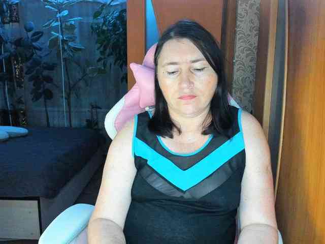 Tatka18111 webcam
