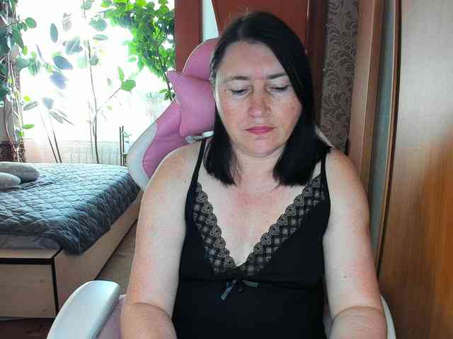 Tatka18111 webcam