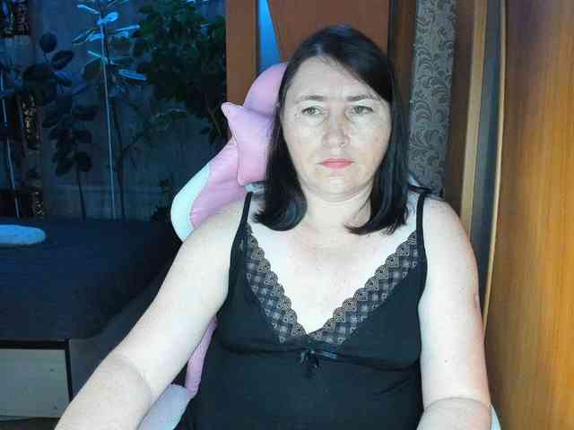 Lola18111