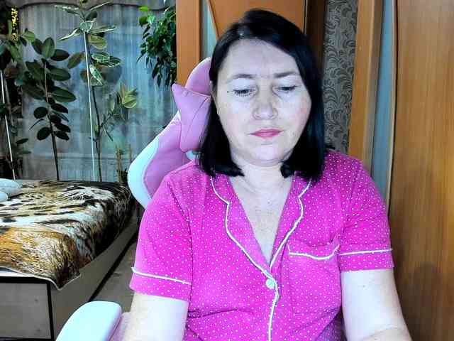 Tatka18111 webcam