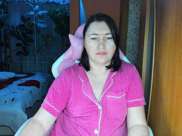 Tatka18111 webcam