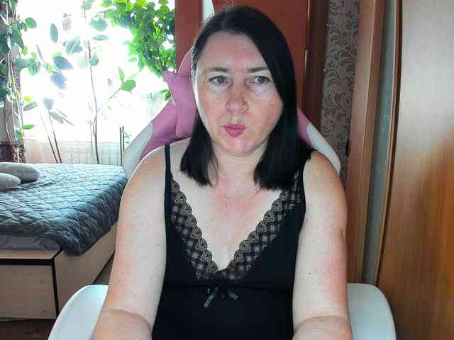 Tatka18111 webcam